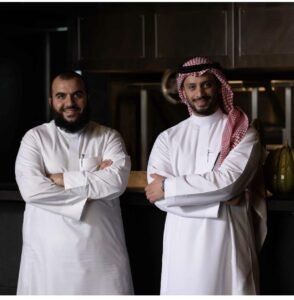 ريجل برجر كعادته يبهرنا بالجديد ، استمتع بتجربة رمضانية لا تُنسى مع ريجل برجر!