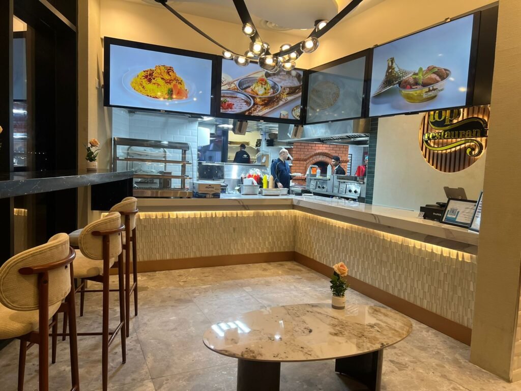 افتتاح مطعم "Top Restaurant" في الجبيل الصناعية