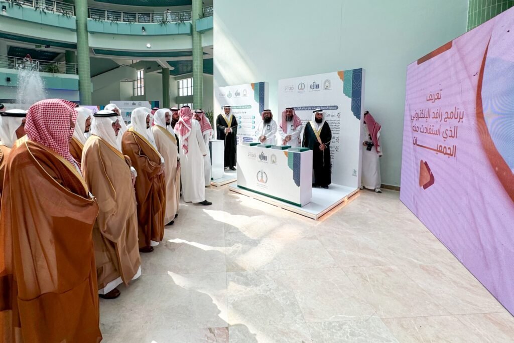 وزير الشؤون الإسلامية يُدشّن ملتقى “وقاية” للأمن الفكري في منطقة الباحة