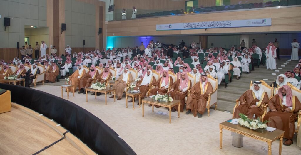 وزير الشؤون الإسلامية يُدشّن ملتقى “وقاية” للأمن الفكري في منطقة الباحة