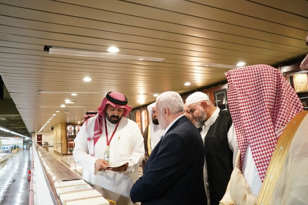 وزير الأوقاف السوري يزور مجمع الملك فهد لطباعة المصحف الشريف ويشيد بدوره الرائد عالمياً في خدمة كتاب الله تعالى