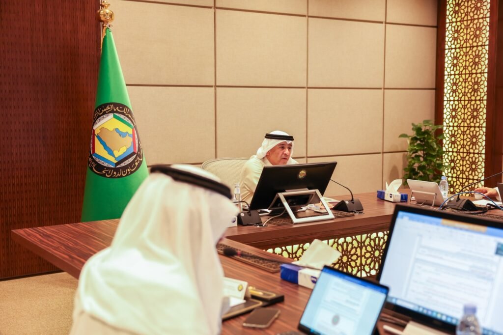 الأمين العام لمجلس التعاون يترأس الاجتماع الداخلي التحضيري لاجتماع المجلس الوزاري في دورته الـ 166، بمشاركة كبار المسؤولين في الأمانة العامة