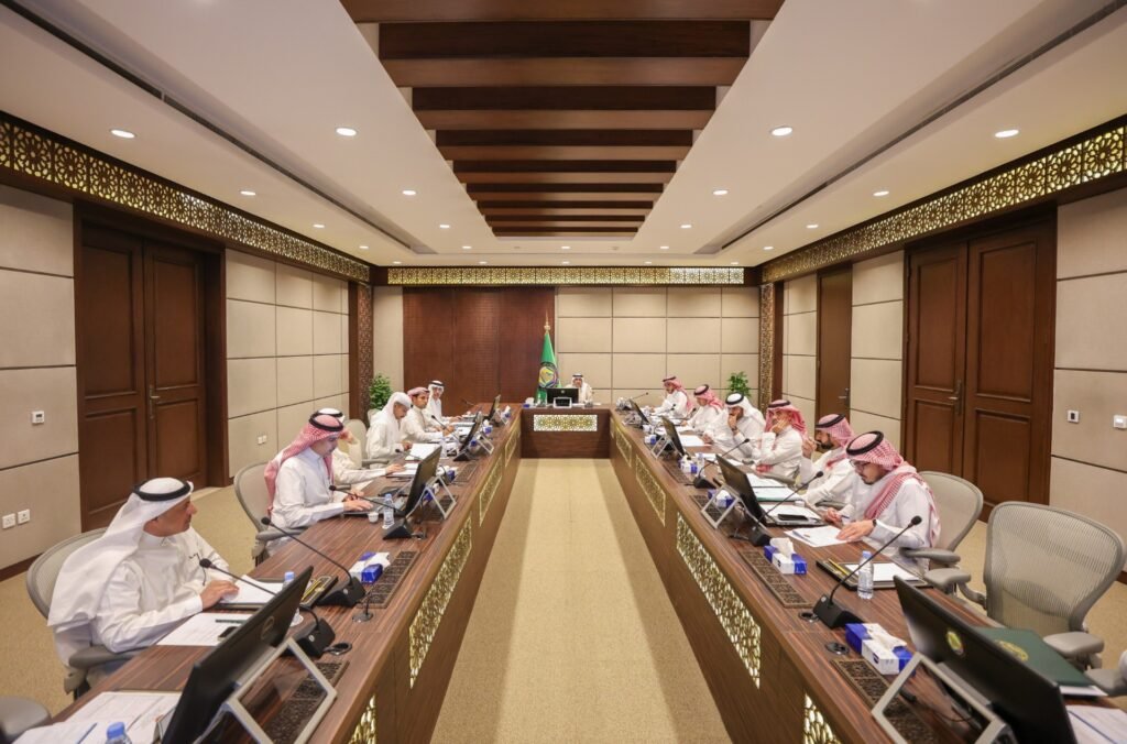 الأمين العام لمجلس التعاون يترأس الاجتماع الداخلي التحضيري لاجتماع المجلس الوزاري في دورته الـ 166، بمشاركة كبار المسؤولين في الأمانة العامة