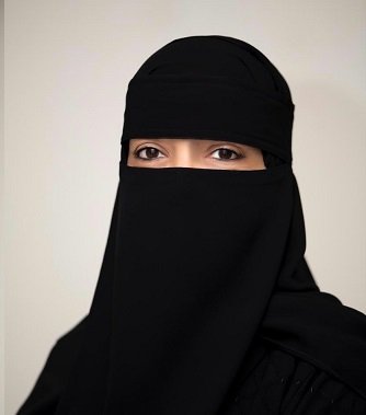 كيان تحتفي باليوم العالمي للاحتضان وتطلق نداء كونوا لهم حضن الأمان.. حضن الحياة 