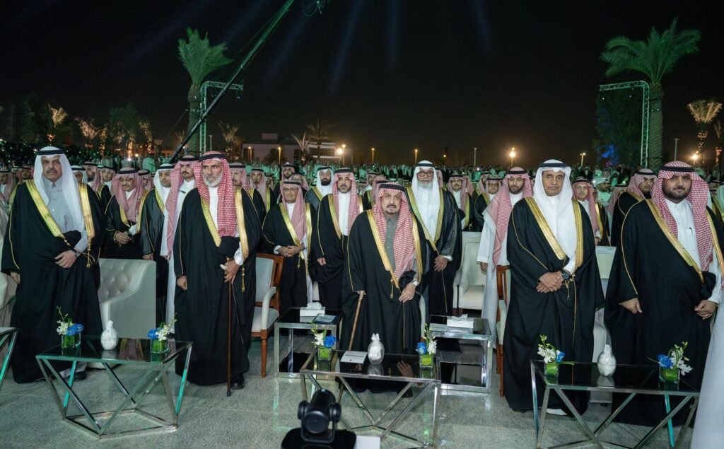 سمو أمير منطقة الرياض يرعى حفل تخريج 616 طالبًا من جامعة الأمير سلطان