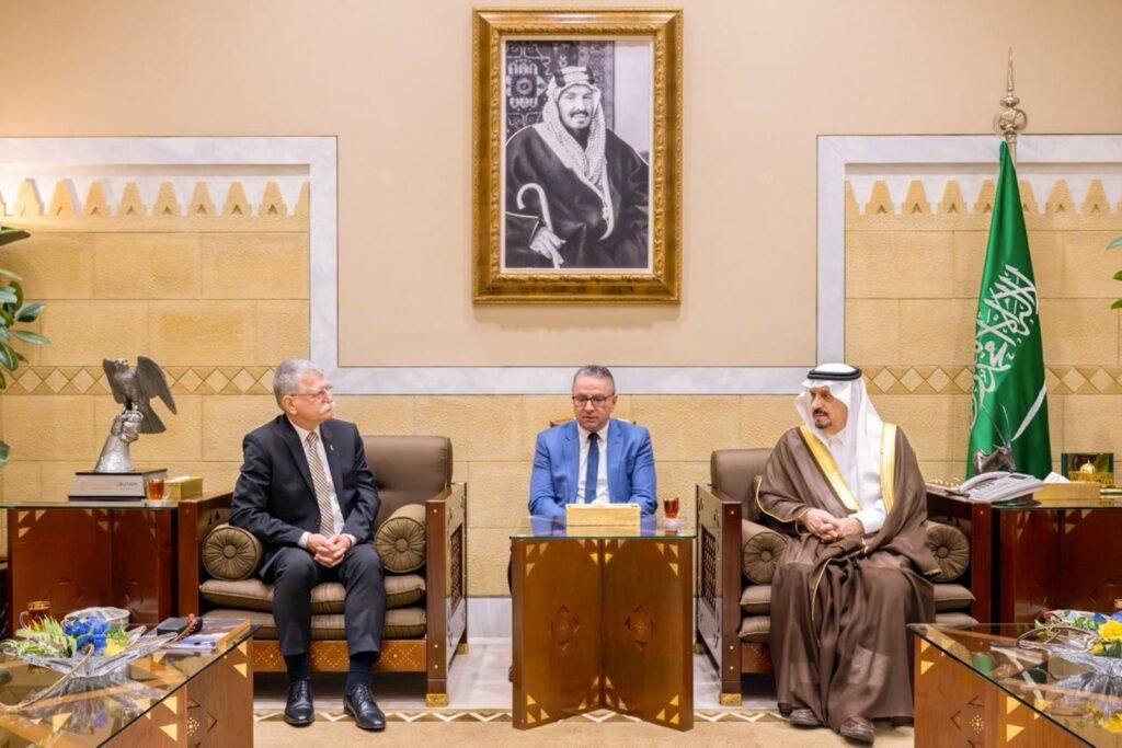 سمو أمير منطقة الرياض يستقبل رئيس الجمعية الوطنية المجرية