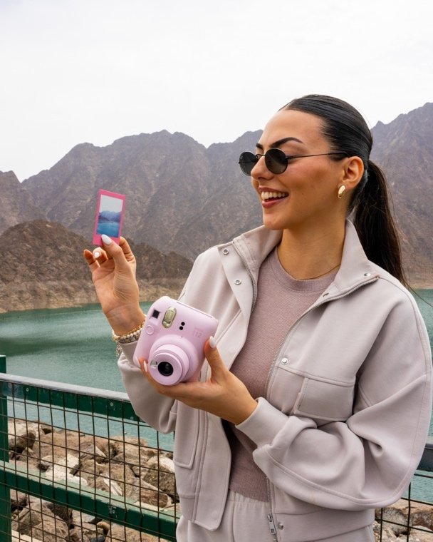 حوِّل كل مغامرة شتوية إلى تذكار مميز مع فوجي فيلم إنستاكس