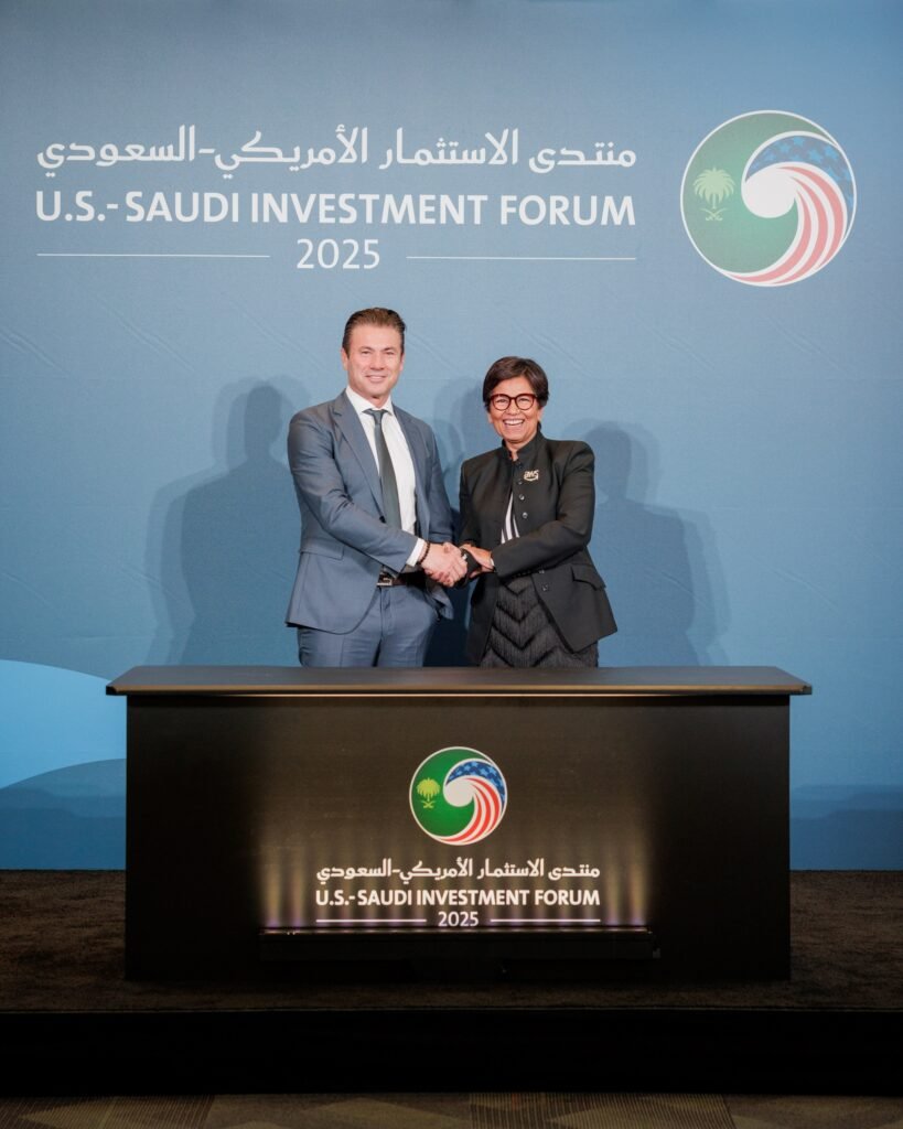 أمازون ويب سيرفيسز وهيوماين توسّعان شراكتهما عبر مجموعة البنية التحتية للذكاء الاصطناعي NVIDIA AI Infrastructure وشرائح الذكاء الاصطناعي من أمازون ويب سيرفيسز