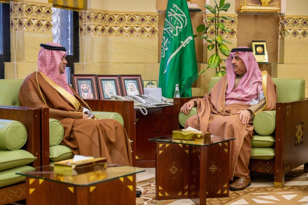 معالي وكيل إمارة الرياض يستقبل مدير عام فرع وزارة الصحة بالمنطقة