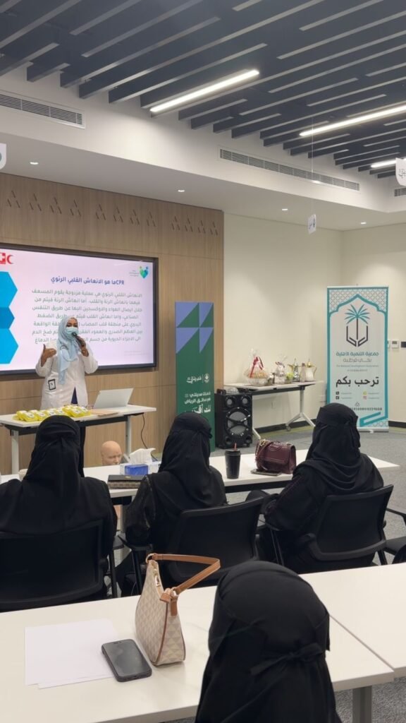 جمعية التنمية الأهلية بحي قرطبة تقدم ورشة الإسعافات الأولية ضمن مبادرة “حينا واعي”
