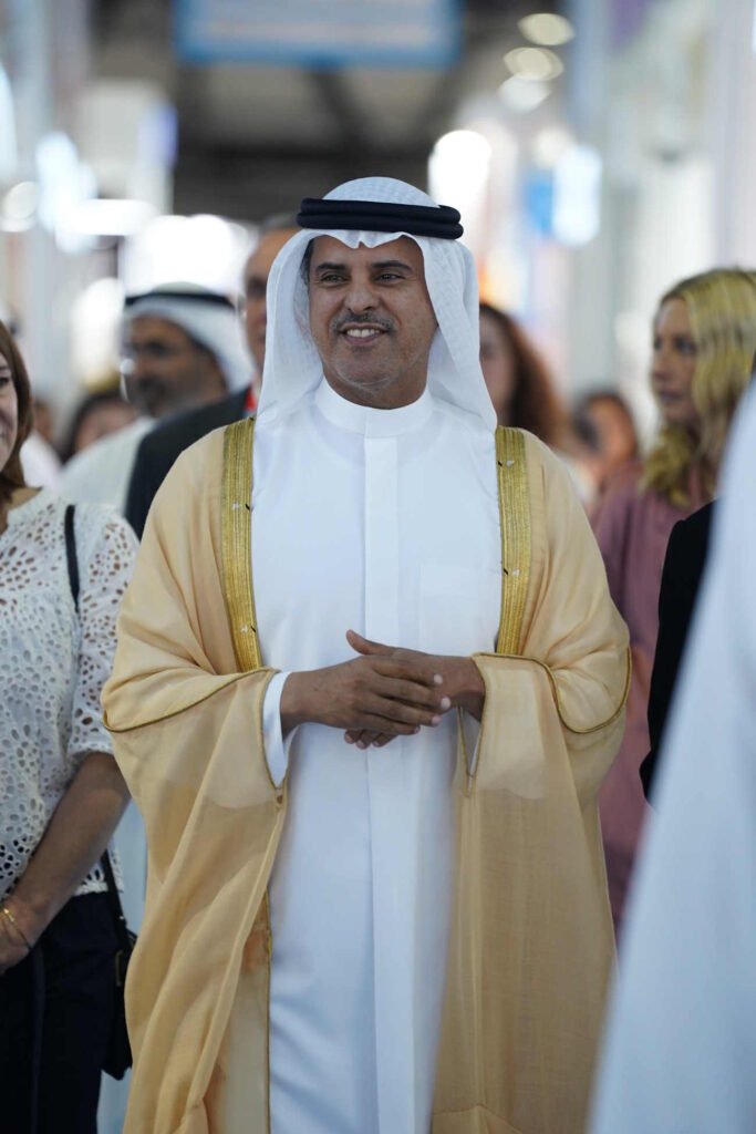 بطي سعيد الكندي يفتتح فعاليات معرضي « بايبروورلد ميدل إيست» و«الهدايا ولايفستايل ميدل إيست» 2025 