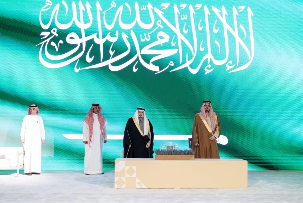 تحت رعاية خادم الحرمين الشريفين ونيابة عنه.. سمو أمير منطقة الرياض يكرّم الفائزين بجائزة الملك خالد لعام 2025