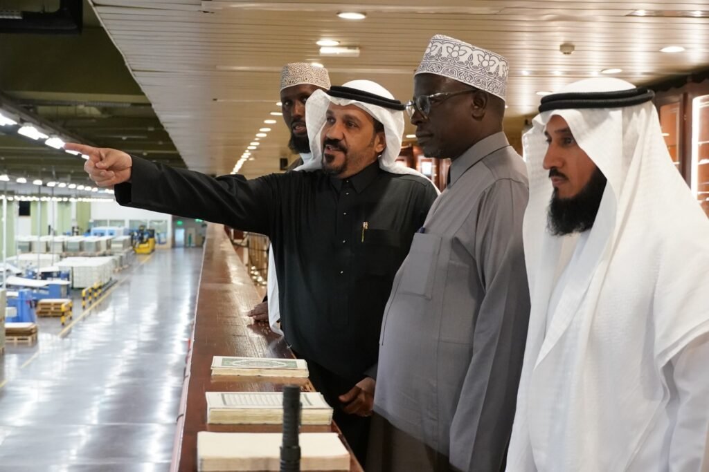 مجمع الملك فهد لطباعة المصحف الشريف يستقبل رئيس المجلس الأعلى لمسلمي كينيا