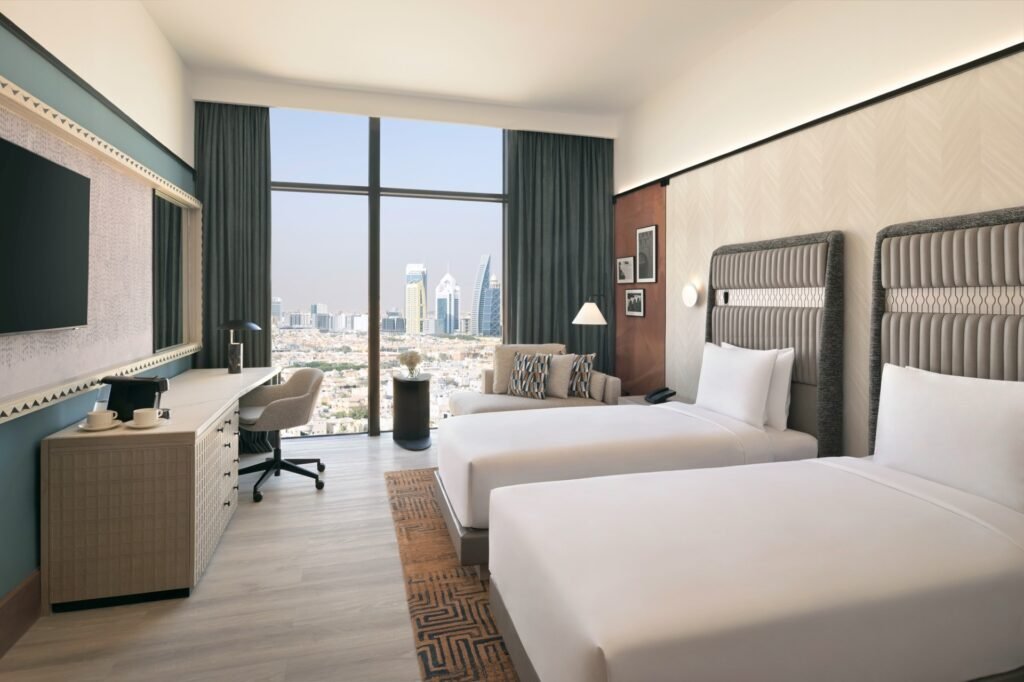 افتتاح فندق كراون بلازا الرياض التخصصي في قلب عاصمة المملكة العربية السعودية  