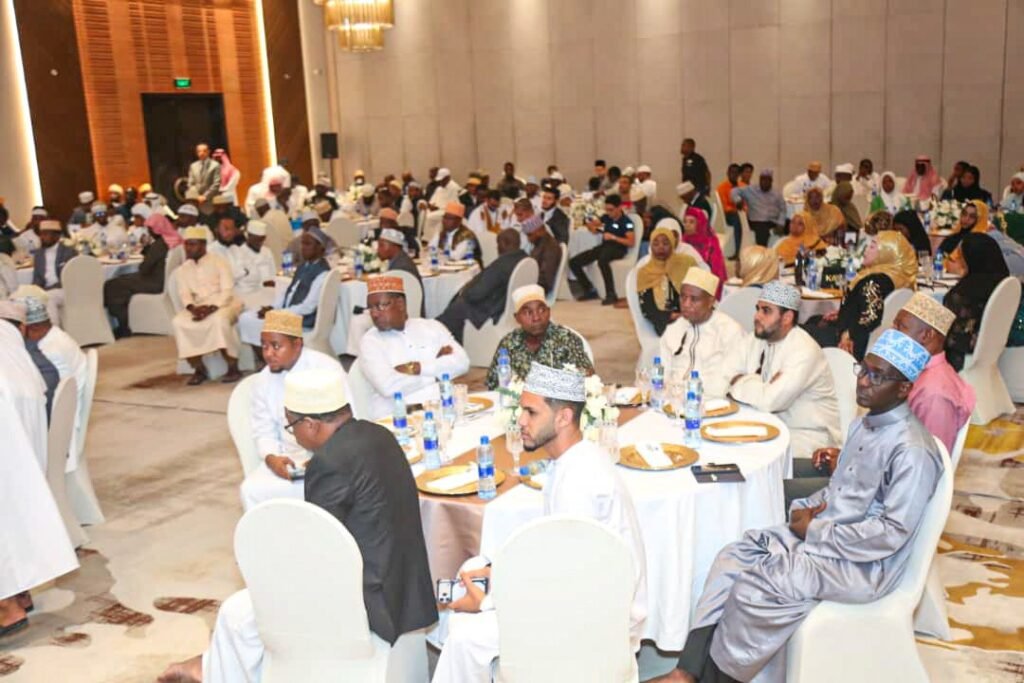 بحضور رئيس زنجبار.. وزارة الشؤون الإسلامية تقيم حفل استقبال بمناسبة نجاح جائزة تنزانيا الدولية للقرآن الكريم في دورتها الـ(34)