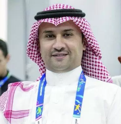 تركي يضئ منزل عبدالرحمن مشبب