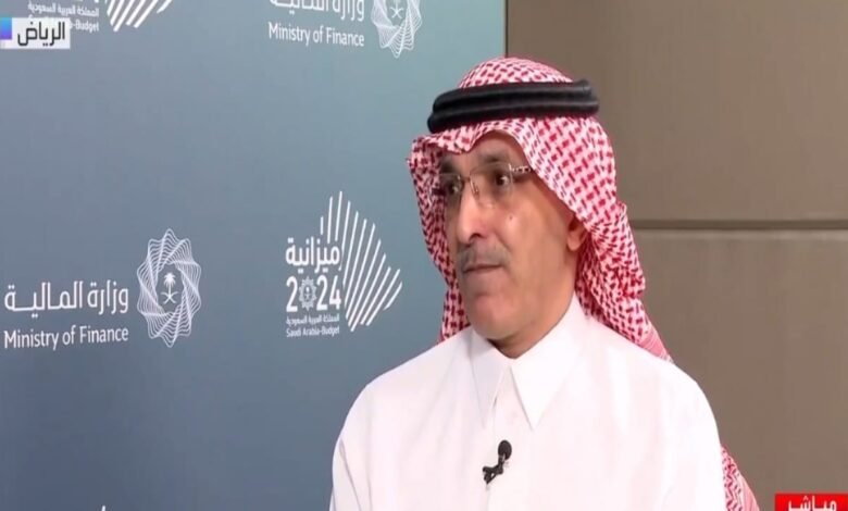 وزير المالية يكشف تفاصيل الإعفاءات الضريبية للشركات التي تنقل مقراتها الإقليمية إلى المملكة .. فيديو