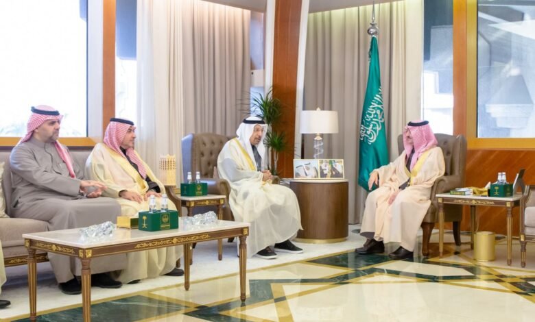 أمير الشرقية يستقبل وزير الاستثمار