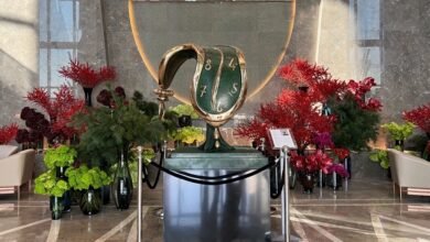 فندق فورسيزونز الرياض يكشف عن تحفة فنية فريدة من نوعها لسلفادور دالي بالتعاون مع معرض حوار الفني