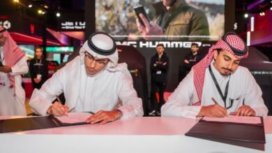 شركة الجميح للسيارات تكشف عن سيارةجي إم سي HUMMER EV الكهربائية لأول مرة في المملكة