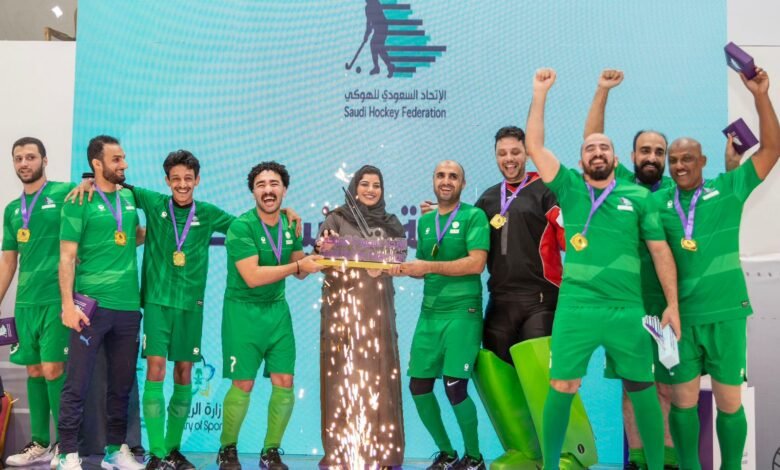 "صقور نجد" يتوج بلقب بطل المملكة للهوكي لعام 2023م