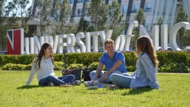 جامعة نيقوسيا تعرض برامجها الطبية والبيطرية في معرض الجامعات الدولي بالرياض