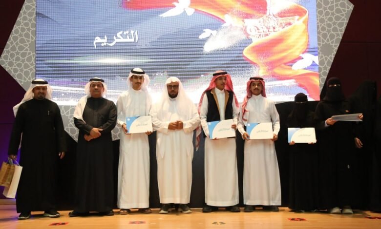 تعليم المدينة يٌكرم المتميزين ويحتفي بالمدارس حاصدة الجوائز