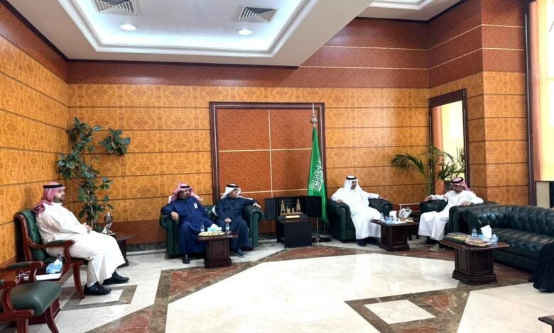 بلدية الخفجي ومجلس أعمال الخفجي يناقشان احتياجات المحافظة الاستثمارية