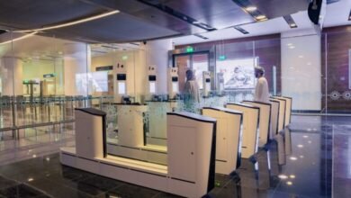 “مطارات عُمان” تدشن منظومة البوابات الإلكترونية المبتكرة في مطار مسقط الدولي