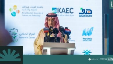 وزير الصناعة والثروة المعدنيّة يُطلق النسخة الثالثة من برنامج “ألف ميل” .. ويُكرّم الفائزين في النسخة الثانية