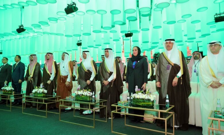 وزير البلديات والإسكان يدشن “سيتي سكيب العالمي 2024”