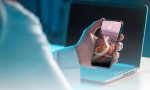 لخدمة أكثر من (28) مليون هوية رقمية .. منصة "أبشر" حلول رقمية تسابق الزمن