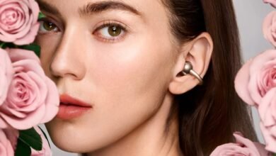 سماعات HUAWEI FreeClip بلمسة نهائية من الذهب الوردي وميزات ذكية ترتقي بتجربة الصوت المفتوح إلى آفاق جديدة 