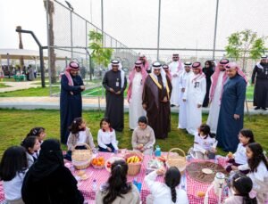 أمين الشرقية يفتتح حديقة التربية النموذجية بمساحة 2800 متر مربع بالظهران