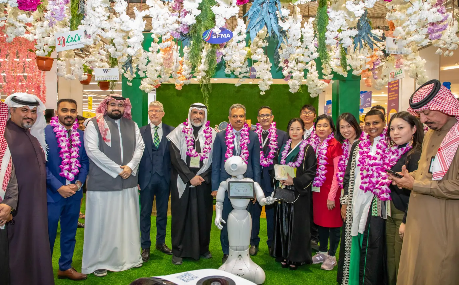 Saudi-Singapore Gastronomy 2024: A Unique Culinary Experience at LuLu Hypermarket