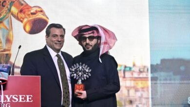 بعد منحه جائزة "رجل العام" من المجلس العالمي للملاكمة.. تركي آل الشيخ يهدي هذا الإنجاز لسمو ولي العهد