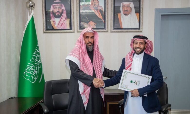 وزارة الشؤون الإسلامية ووقف عبود رشيد بارشيد يوقعان مذكرة تعاون لتنفيذ مشاريع بناء وترميم المساجد