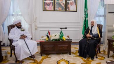 وزير الشؤون الإسلامية يلتقي وزير الشؤون الدينية والأوقاف في جمهورية السودان
