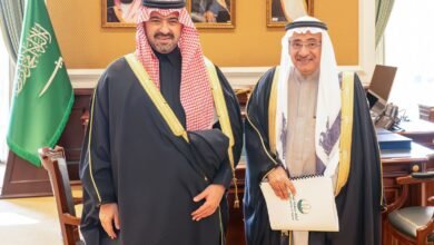 نائب أمير تبوك يطلع على نسب الإنجاز في المشروعات التي تنفذها أمانة المنطقة