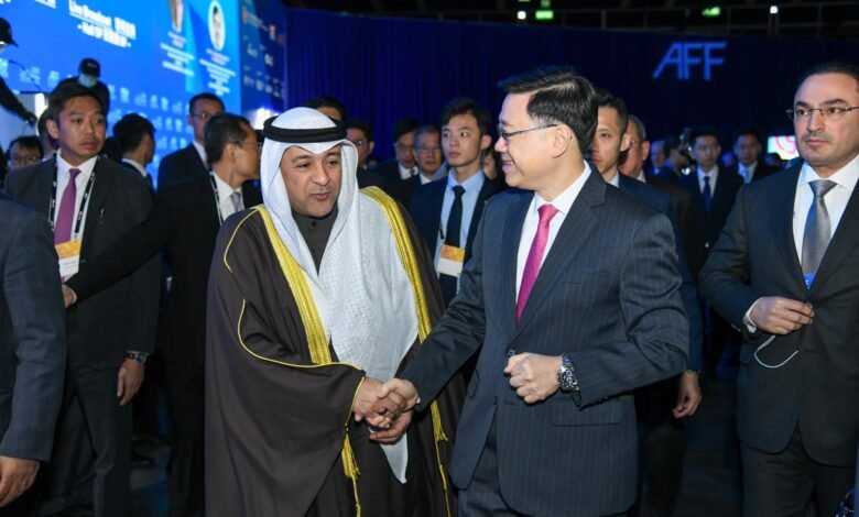 الأمين العام لمجلس التعاون: مجلس التعاون حريص على المشاركة في منتدى المال الآسيوي 2025 الذي يوفر العديد من الفرصة لمناقشة قضايا التمويل والتحديات الاقتصادية العالمية