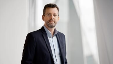 تحديثات سوق العملات: سياسات ترامب المتعلقة بالرسوم الجمركية تُربك الأسواق