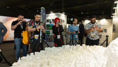 افتتـاح معرض "ناروتـو ذا غاليـري" في دبــي بعرض مذهل لتراث الأنمـي 