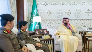 سمو نائب أمير الشرقية يستقبل مدير شرطة المنطقة ونائبه