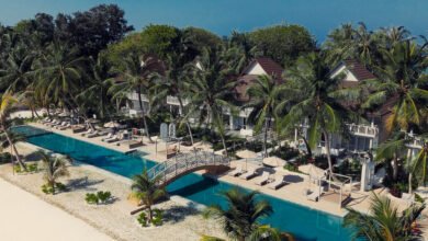 SUN SIYAM OLHUVELI يكشف عن أطول حمام سباحة في جزر المالديف وشاطئ مُعاد تصميمه وأجنحة شاطئ الغروب 