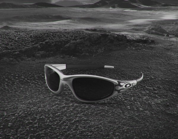 THE RETURN OF A REBEL: MUZM STRAIGHT JACKET 99 REIGNITES OAKLEY’S DEFIANT LEGACY
