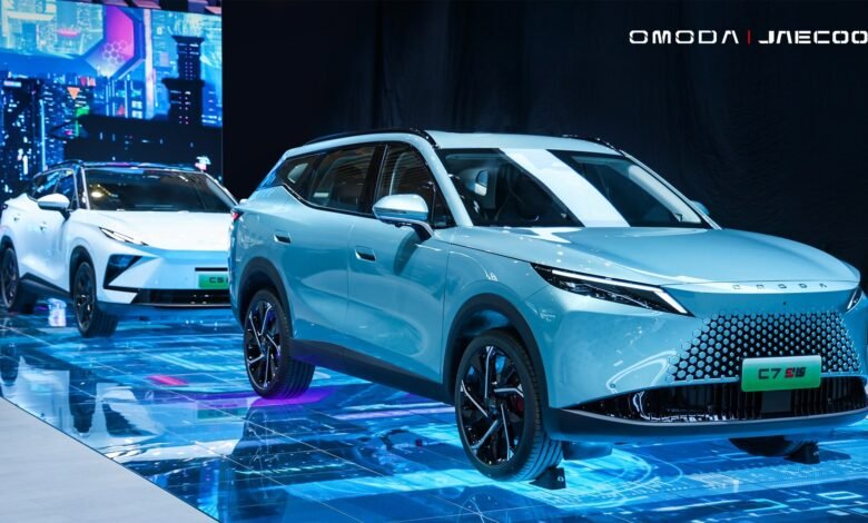 Redefining the Global Hybrid Market, OMODA&JAECOO Showcases Latest Super Hybrid-SHS Lineup at Auto Shanghai
