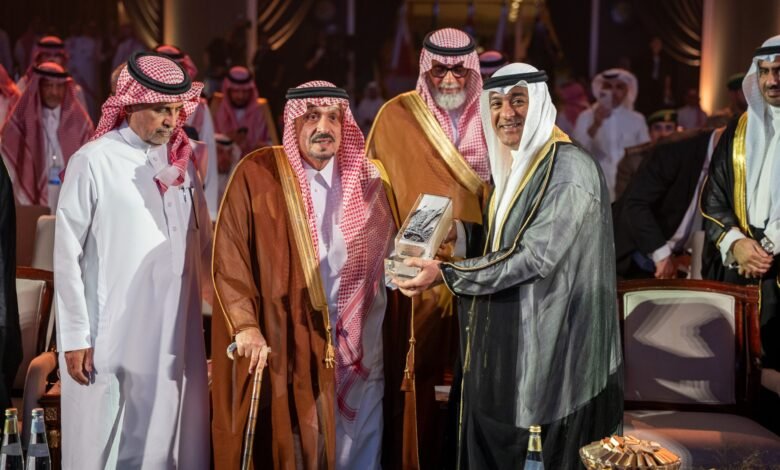 خلال الاحتفال بذكرى تأسيس مجلس التعاون الـ44، معالي الأمين العام: مسيرة مجلس التعاون مثالاً يُحتذى به في وحدة الصف، والتكامل الفاعل، والتعاون البنّاء، حتى غدت نموذجاً رائداً على المستويين الإقليمي والدولي