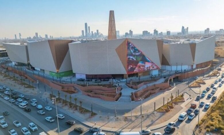SOLITAIRE MALL BRINGS UNIQUE EXPERIENCES AND FLAGSHIP STORES FROM CHALHOUB GROUP'S LUXURY BRAND PORTFOLIO