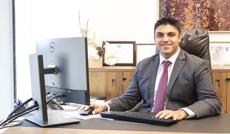 فيجاي فاليشا، الرئيس التنفيذي للاستثمار في "سينشري فاينانشال"