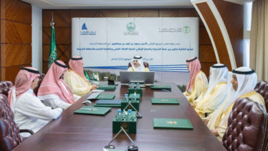 أمير المنطقة الشرقية يشهد توقيع مذكرة تفاهم بين فرع المركز الوطني لتنمية الغطاء النباتي وغرفة الشرقية